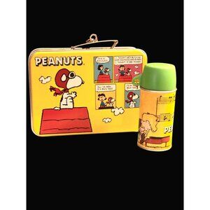 Hallmark Keepsake Ornament Peanuts Collection Snoopy Lunch Box & Thermos